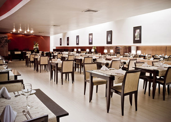 Tryp Montevideo Hotel Exterior foto